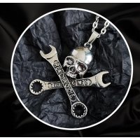 MJ141 - Skull alloy pendant necklace